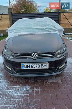 Седан Volkswagen Polo 2011 в Сумах