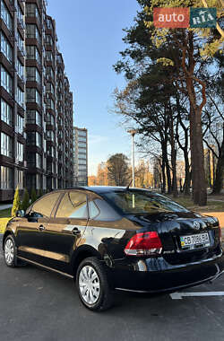 Седан Volkswagen Polo 2012 в Чернигове