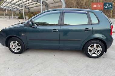 Хэтчбек Volkswagen Polo 2004 в 