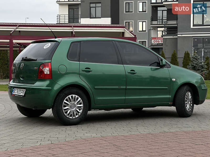 Хэтчбек Volkswagen Polo 2002 в Ивано-Франковске