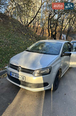 Седан Volkswagen Polo 2012 в Тернополі