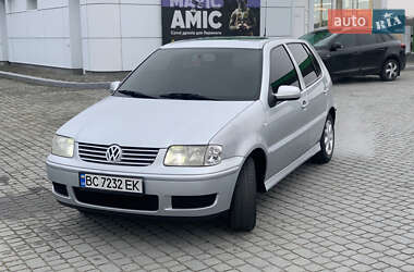 Седан Volkswagen Polo 2001 в Стрию