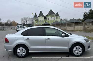 Седан Volkswagen Polo 2012 в Виннице