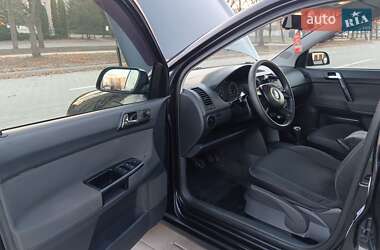 Хэтчбек Volkswagen Polo 2005 в 