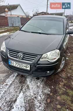 Хэтчбек Volkswagen Polo 2005 в Миргороде