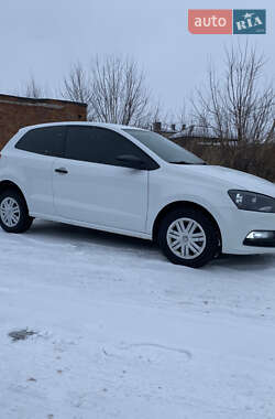 Хетчбек Volkswagen Polo 2017 в Сумах