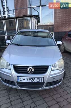 Хэтчбек Volkswagen Polo 2008 в Черновцах