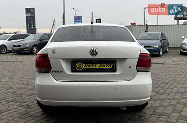 Седан Volkswagen Polo 2013 в Мукачевому