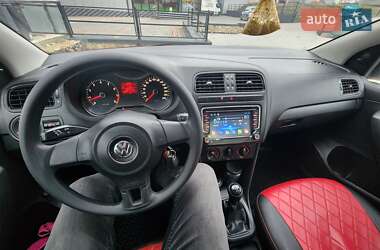 Седан Volkswagen Polo 2012 в Тернополі