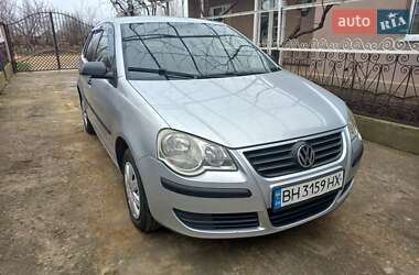 Хетчбек Volkswagen Polo 2007 в Сараті