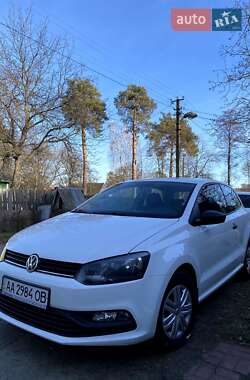 Хэтчбек Volkswagen Polo 2016 в Ирпене