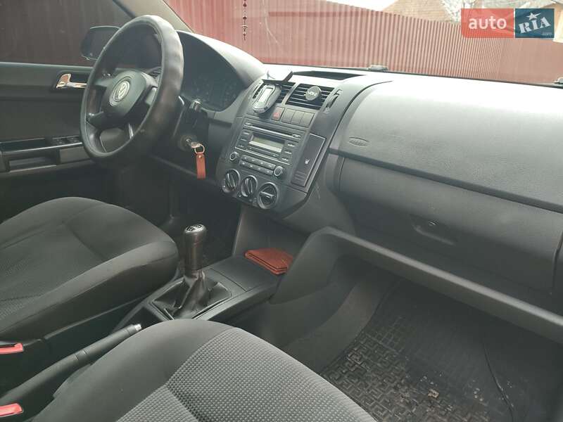 Хэтчбек Volkswagen Polo 2005 в Мукачево фото 12 Хэтчбек Volkswagen Polo 2005 в Мукачево