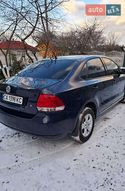 Седан Volkswagen Polo 2013 в Черкасах