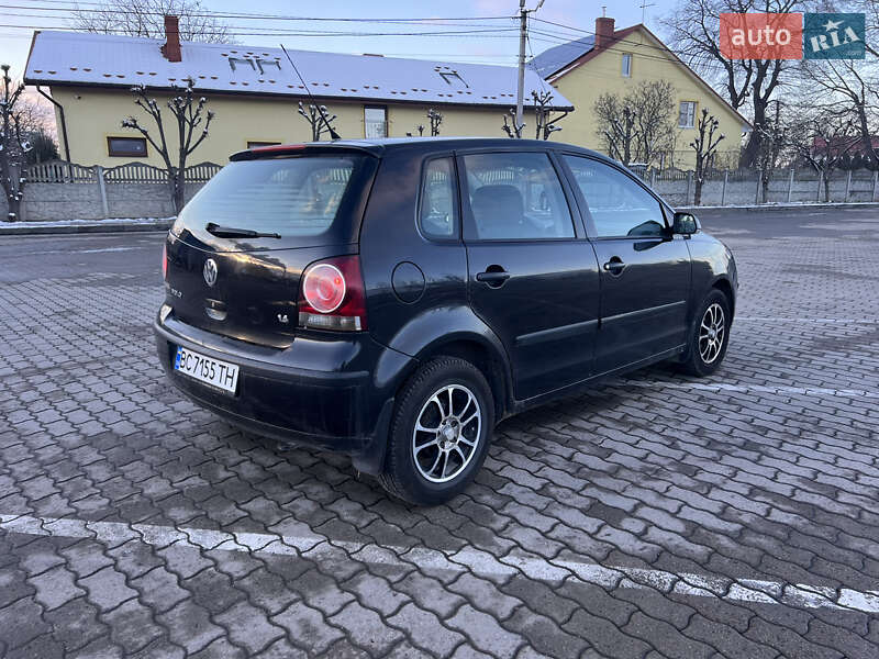 Хетчбек Volkswagen Polo 2007 в Городку