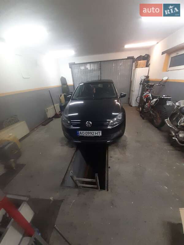 Хетчбек Volkswagen Polo 2010 в Рахові