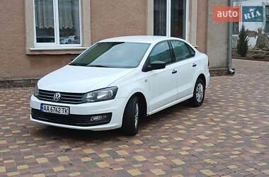 Седан Volkswagen Polo 2017 в Миколаєві