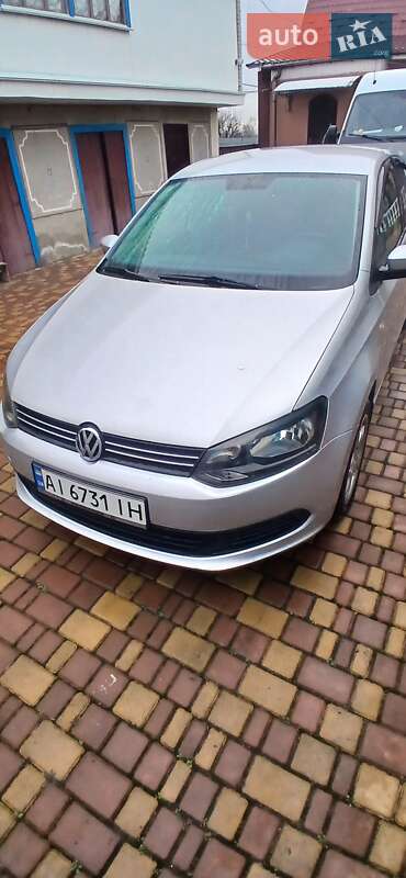 Седан Volkswagen Polo 2011 в 