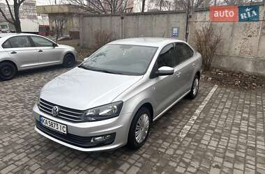 Седан Volkswagen Polo 2018 в Днепре