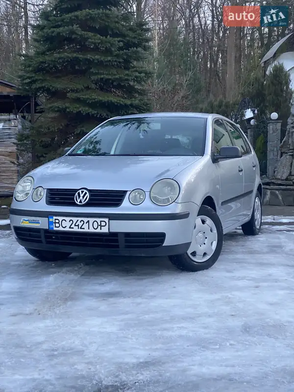 Хетчбек Volkswagen Polo 2003 в 