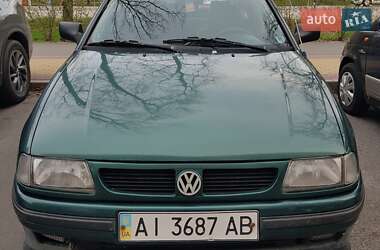 Седан Volkswagen Polo 1996 в Бучі