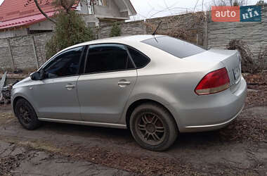 Седан Volkswagen Polo 2013 в Киеве