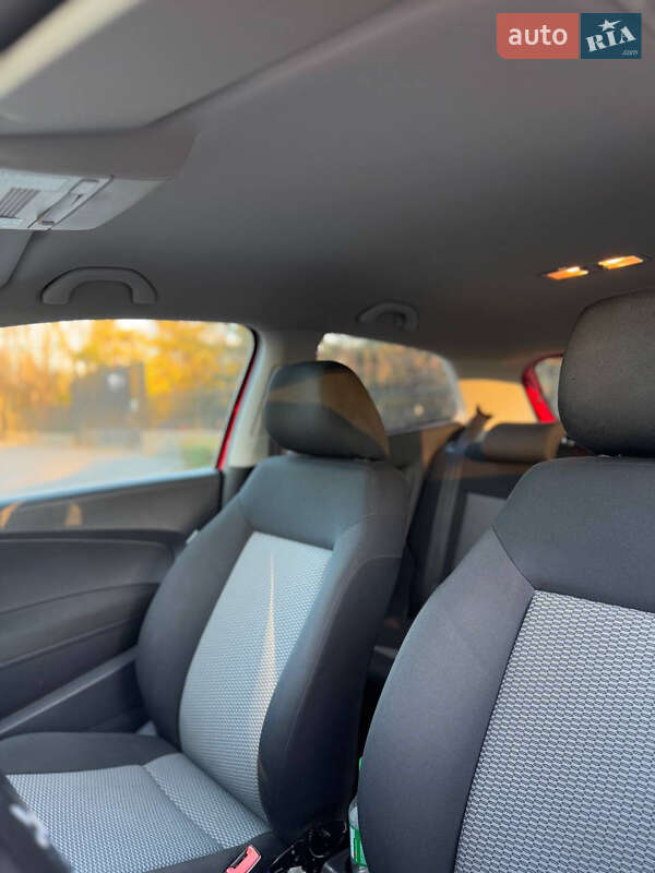 Хетчбек Volkswagen Polo 2012 в Миргороді