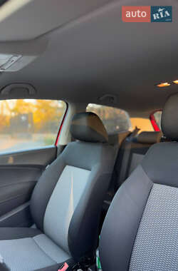 Хетчбек Volkswagen Polo 2012 в 
