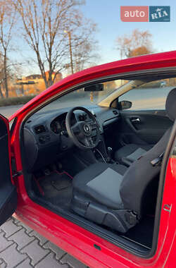 Хетчбек Volkswagen Polo 2012 в 