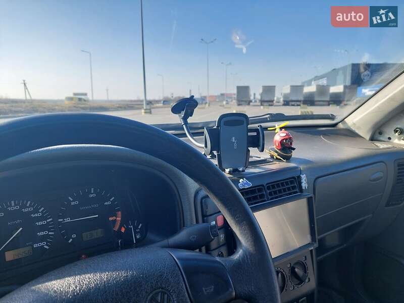 Хэтчбек Volkswagen Polo 1998 в Львове