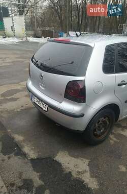 Хэтчбек Volkswagen Polo 2006 в 