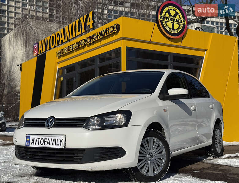 Седан Volkswagen Polo 2012 в Києві