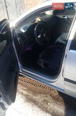 Хэтчбек Volkswagen Polo 2007 в 