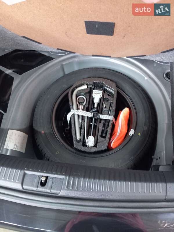 Хетчбек Volkswagen Polo 2012 в Львові