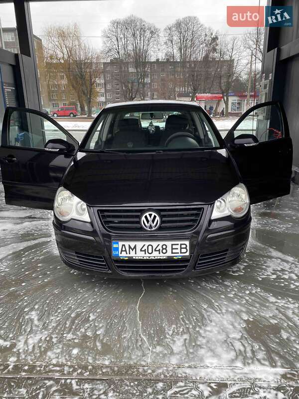 Хэтчбек Volkswagen Polo 2007 в Житомире