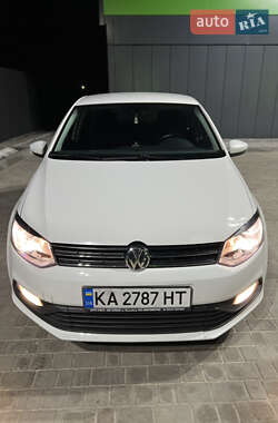 Хетчбек Volkswagen Polo 2014 в Дніпрі