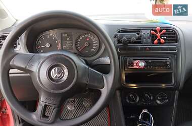Хэтчбек Volkswagen Polo 2011 в 