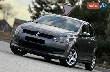 Хэтчбек Volkswagen Polo 2010 в Львове