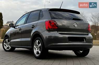 Хэтчбек Volkswagen Polo 2010 в Львове