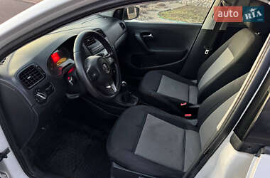 Седан Volkswagen Polo 2013 в Днепре