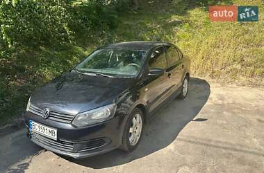 Седан Volkswagen Polo 2013 в Львові