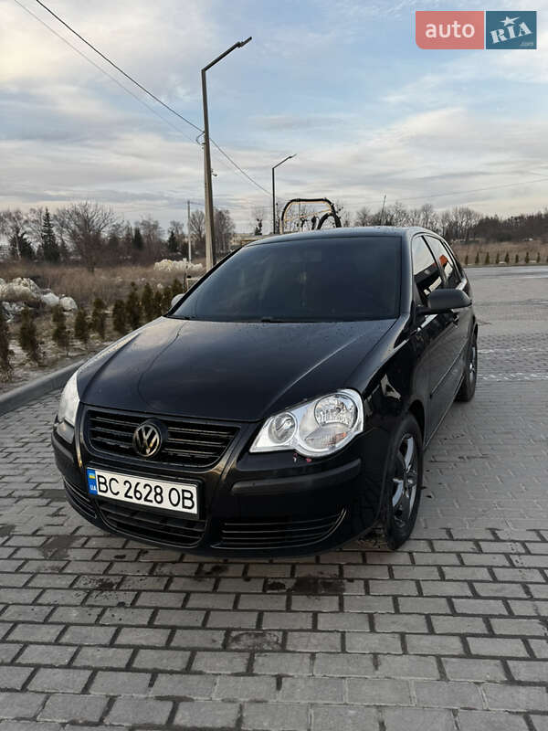 Хэтчбек Volkswagen Polo 2006 в 