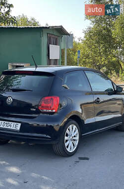 Хэтчбек Volkswagen Polo 2010 в 