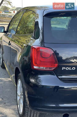 Хэтчбек Volkswagen Polo 2010 в 