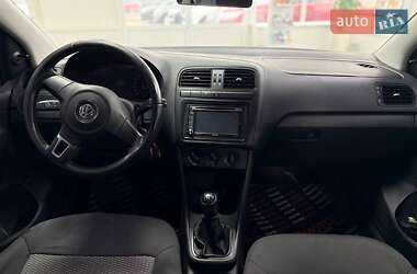 Седан Volkswagen Polo 2013 в Киеве