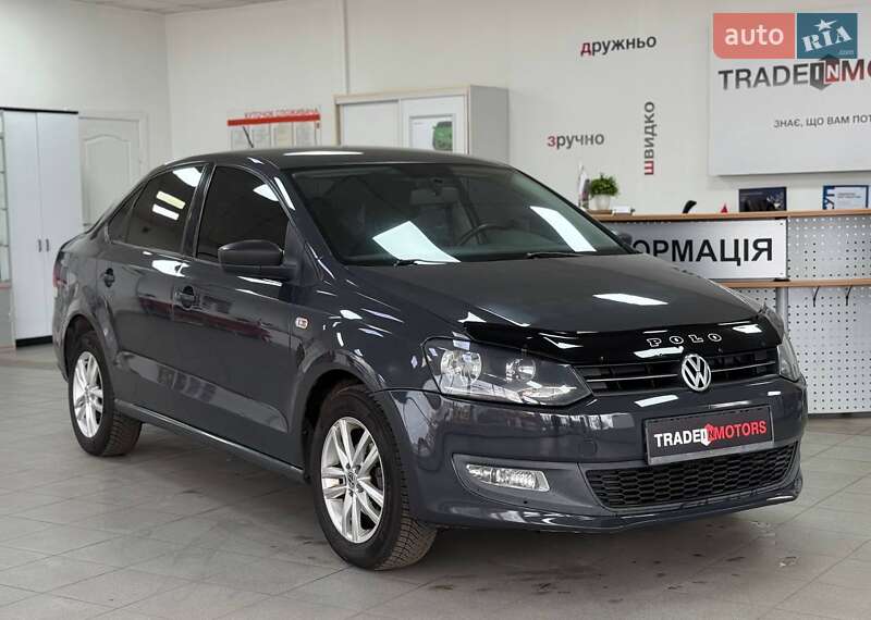 Седан Volkswagen Polo 2013 в Киеве