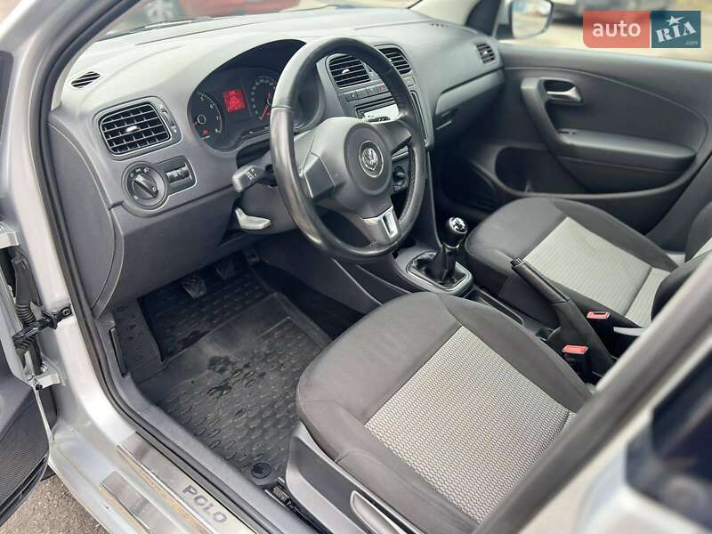Седан Volkswagen Polo 2012 в Киеве фото 25 Седан Volkswagen Polo 2012 в Киеве