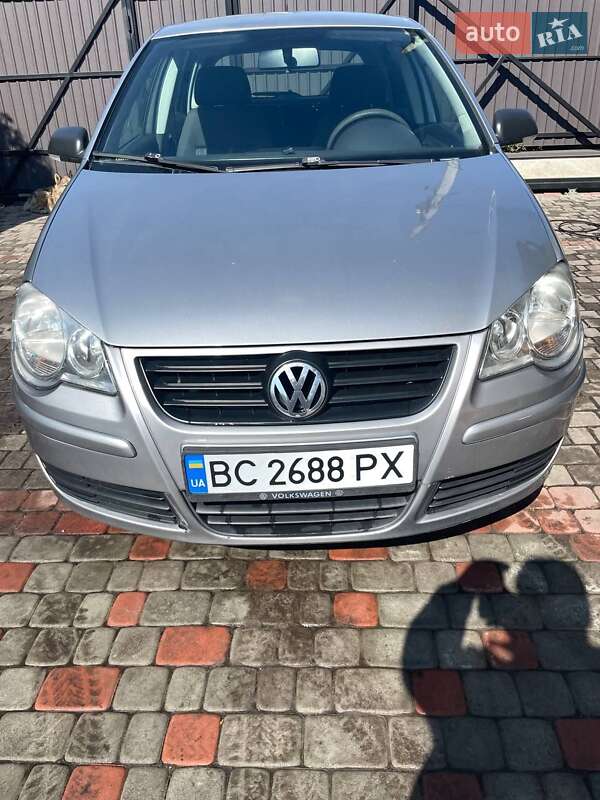 Хетчбек Volkswagen Polo 2008 в 