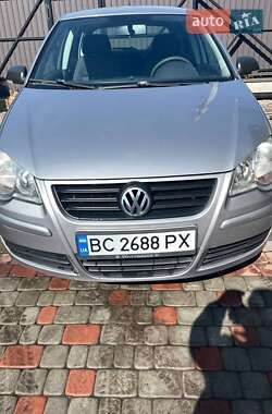 Хетчбек Volkswagen Polo 2008 в 