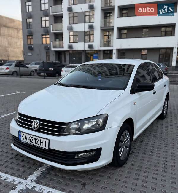 Volkswagen Polo 2016