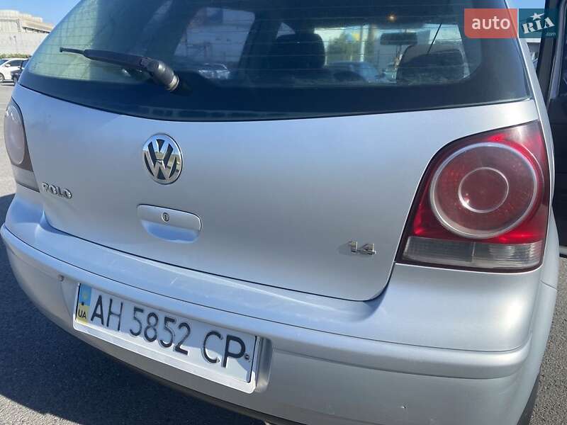 Хетчбек Volkswagen Polo 2008 в Дніпрі
